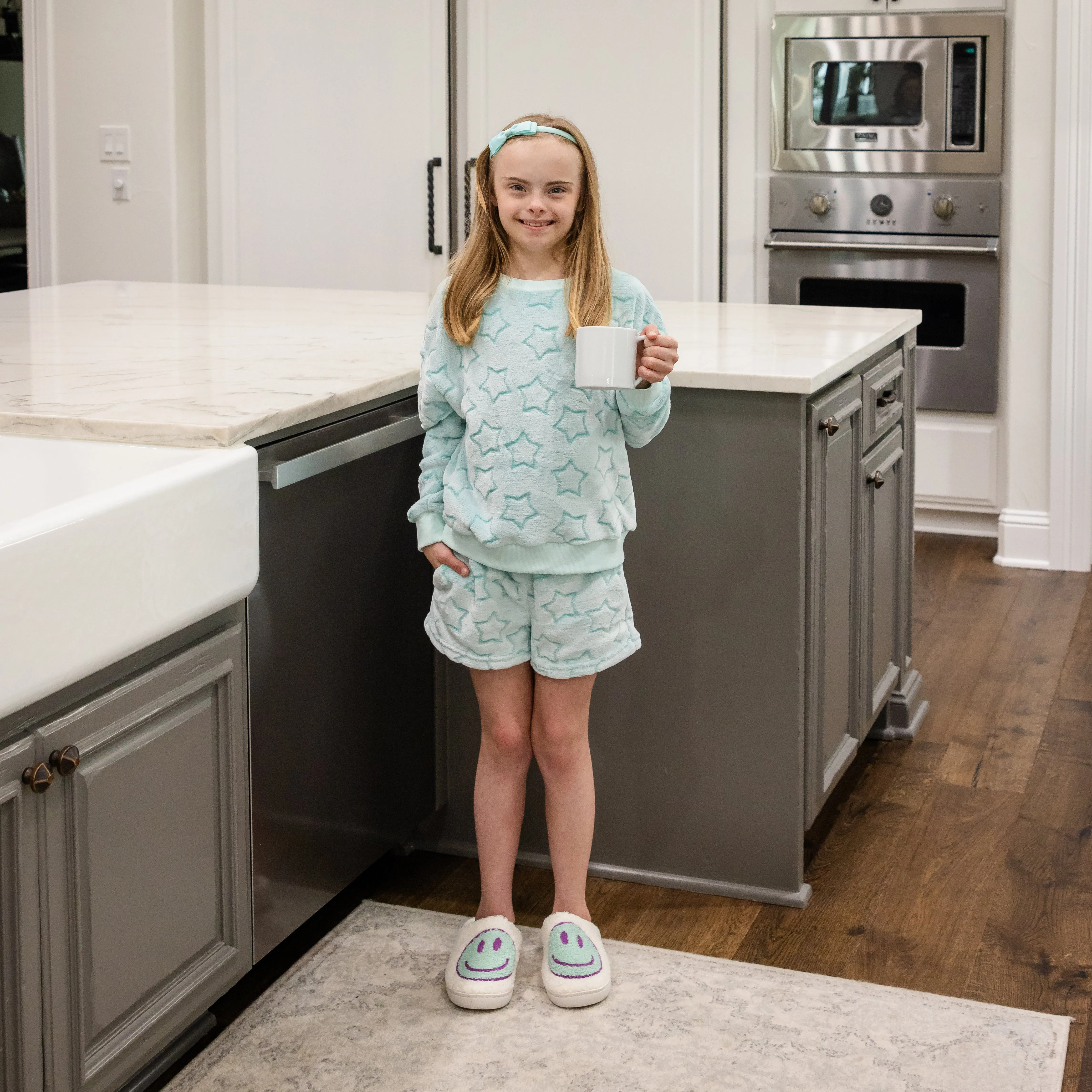Comfy Shorts - Star Chenille