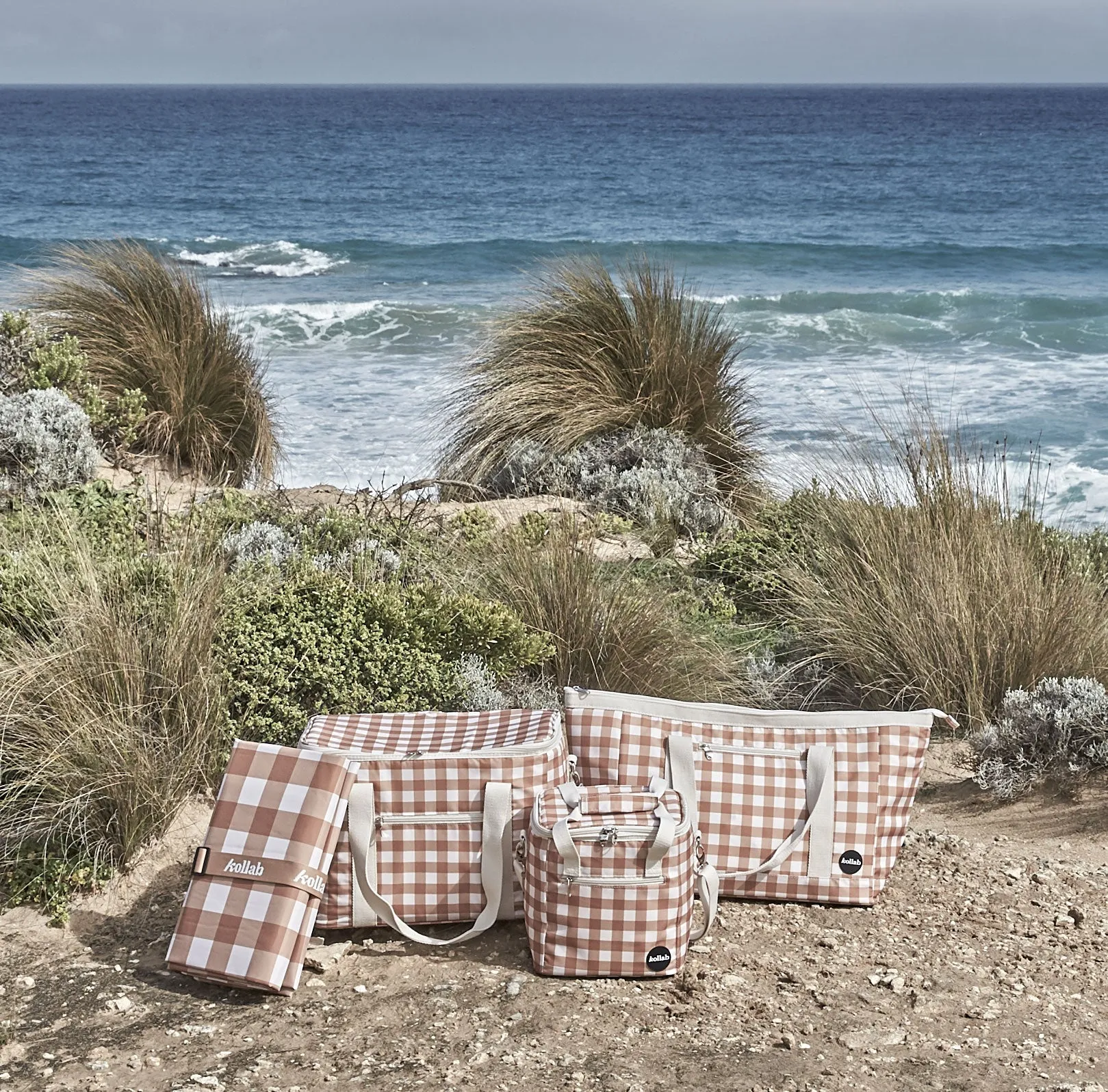 Holiday Picnic mat 1.4x1.4m Clay Check