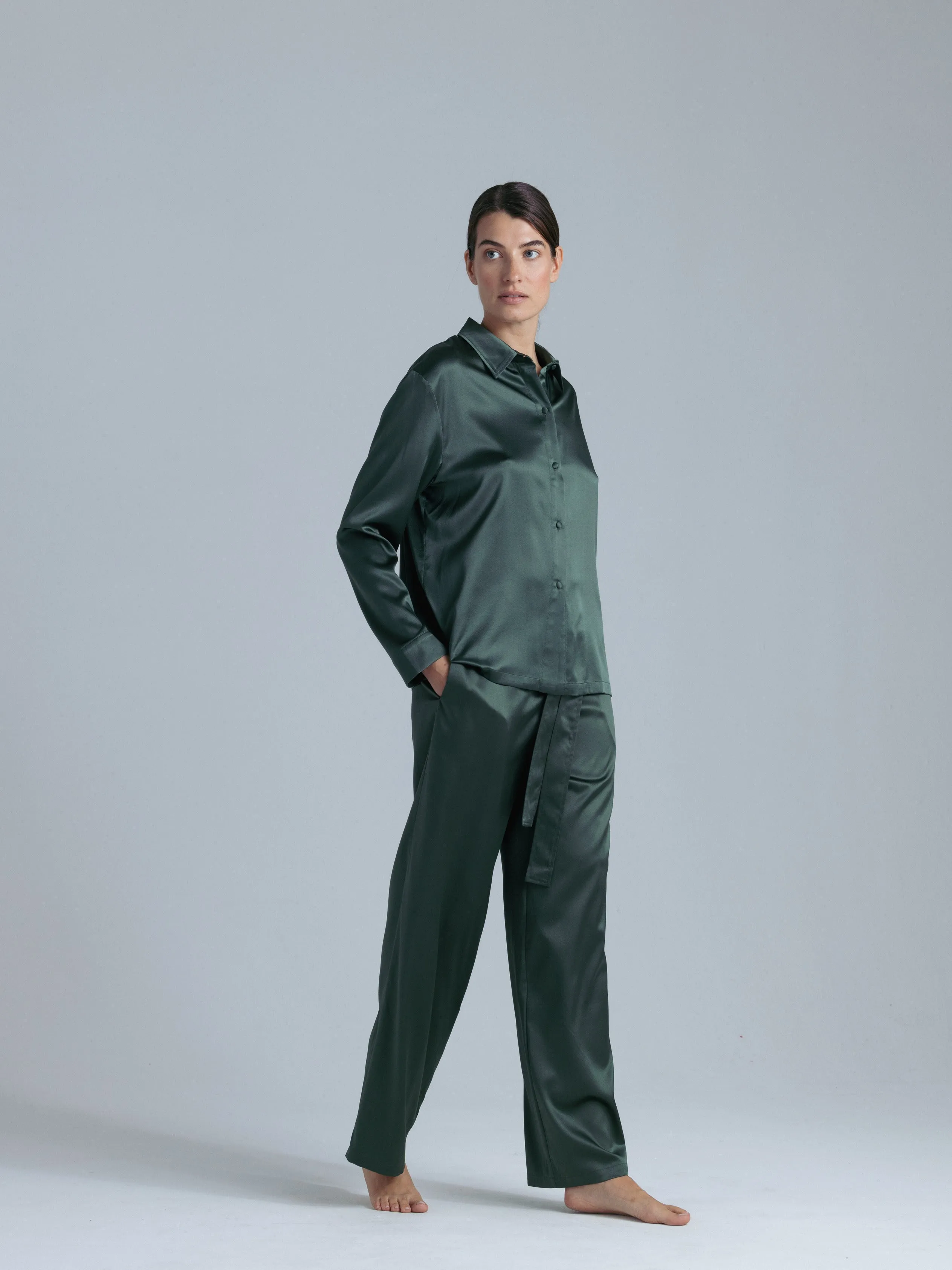 Silk Button Down Shirt 'Fortune Tyche' in Rich Green